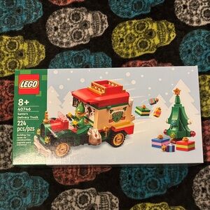 LEGO Festive Holiday Truck Building Set